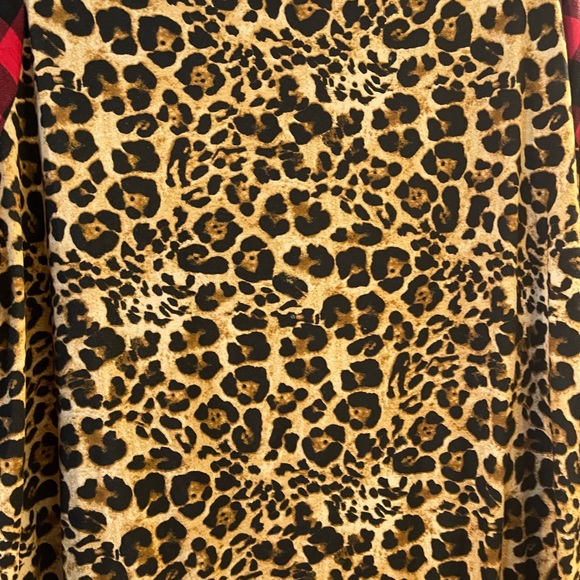 Leopard and Buffalo plaid top - Picture 3 of 4